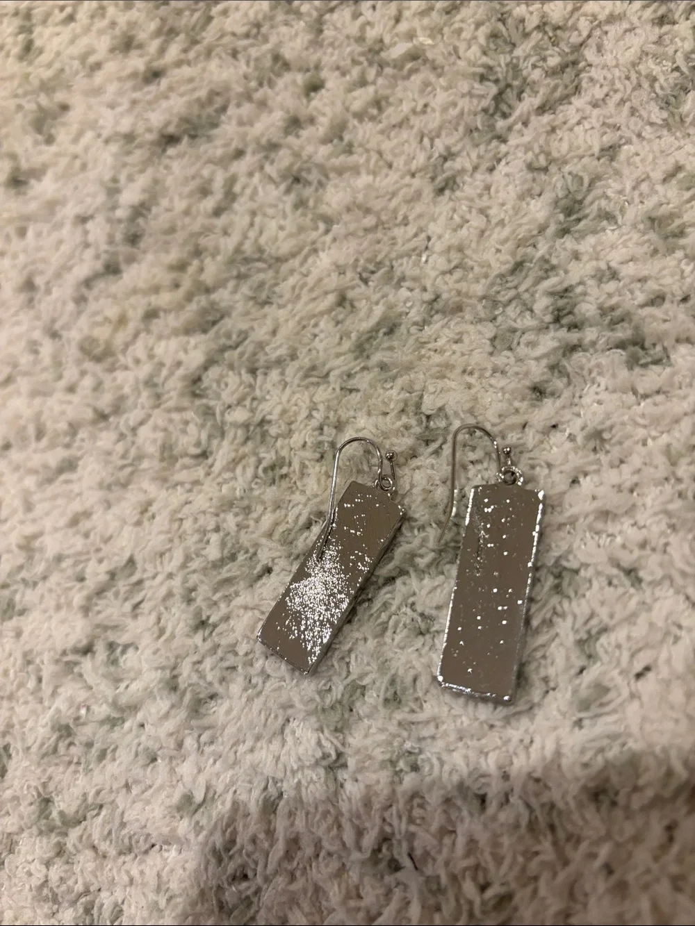 Southwest Santa Fe Styled Desert Cactus Pierced Resin Earrings NWT 1.50”